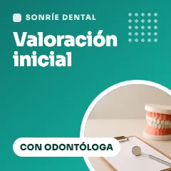 Flyer de la clínica para valoración inicial con odontóloga